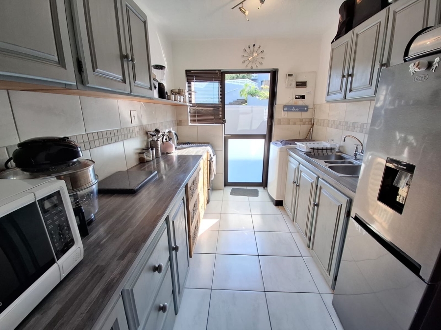 2 Bedroom Property for Sale in Beacon Bay Eastern Cape